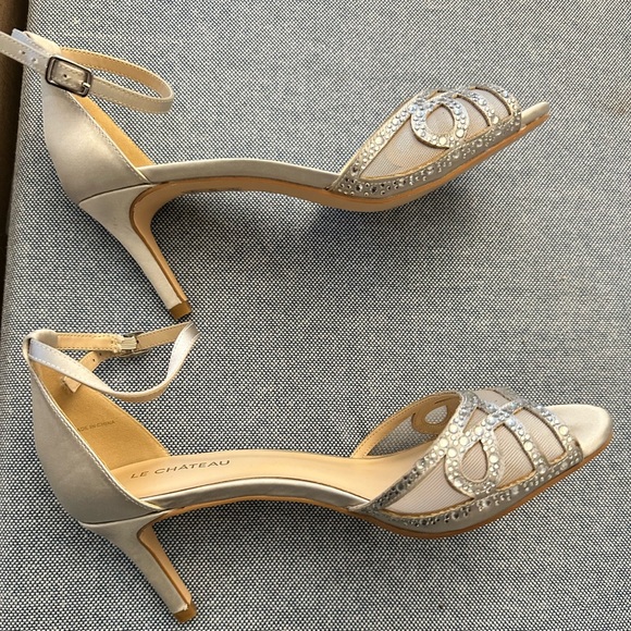 Silver high heels - Picture 2 of 8